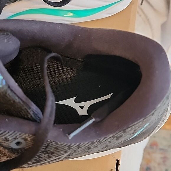 Mizuno wave inspire 19 2E New in box - Picture 3 of 9